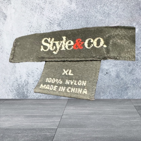 Style & Co Beaded Neckline Tunic EUC - Picture 4 of 4